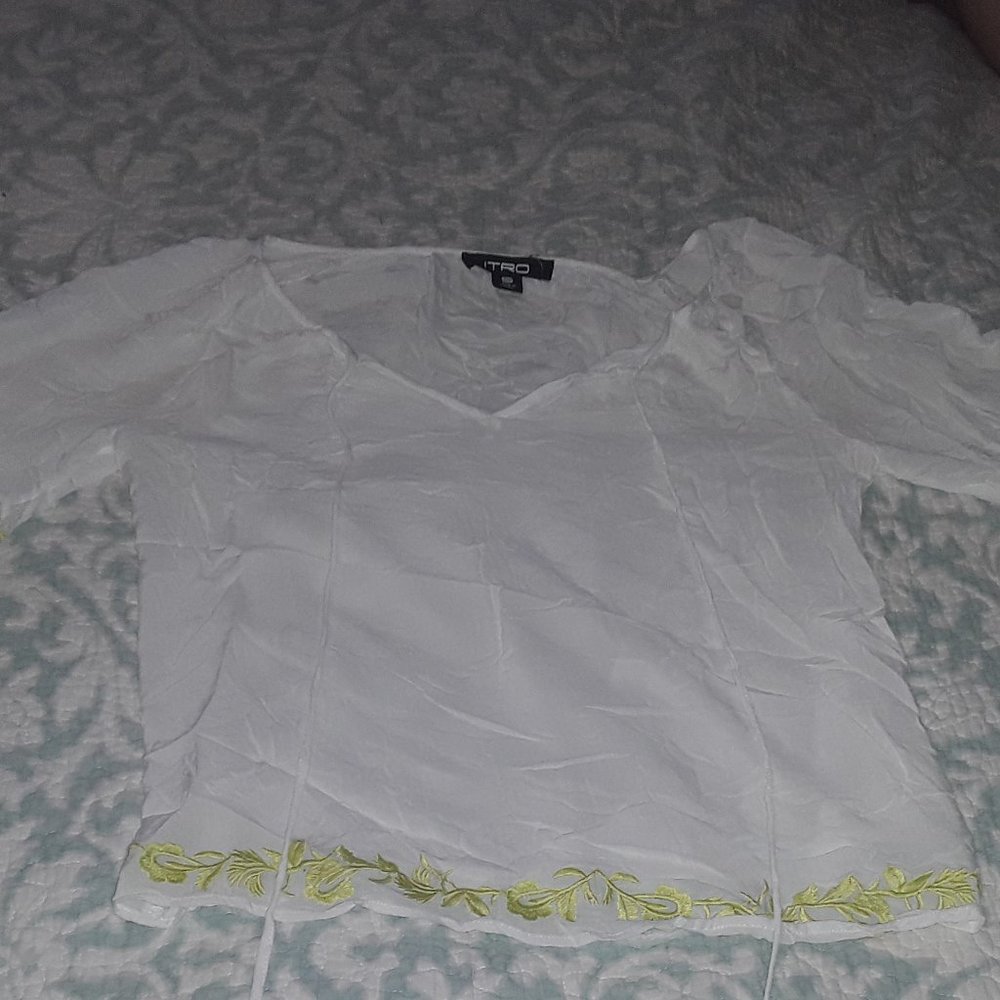 Ladies ITRO Sheer White with Green Accent and Tie